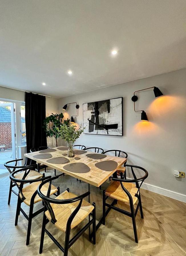 Charming 3-Bed House With 1 Parking Space 坎特伯雷 外观 照片